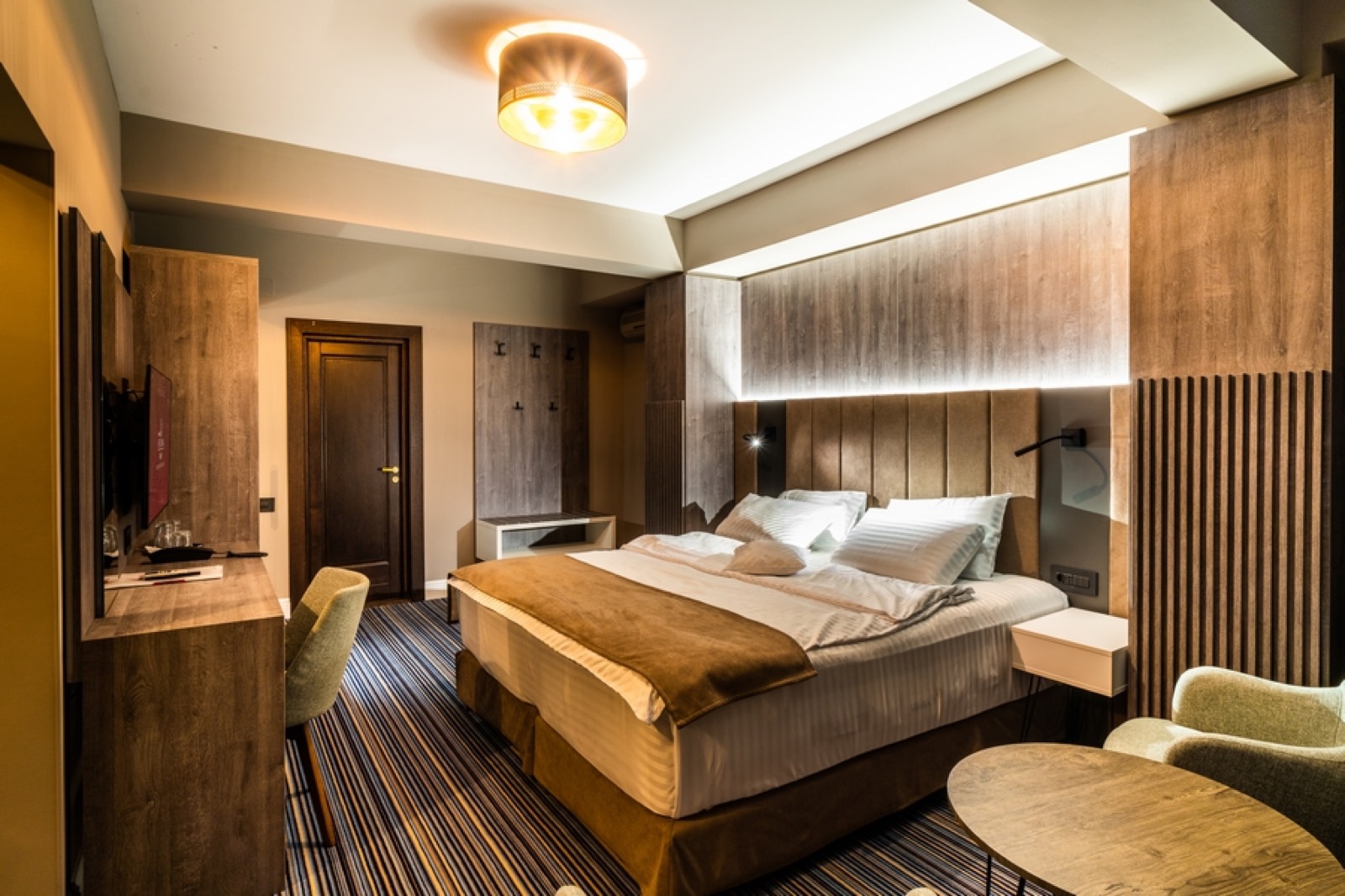 Cameră la Hotel Anna din Târgu Jiu