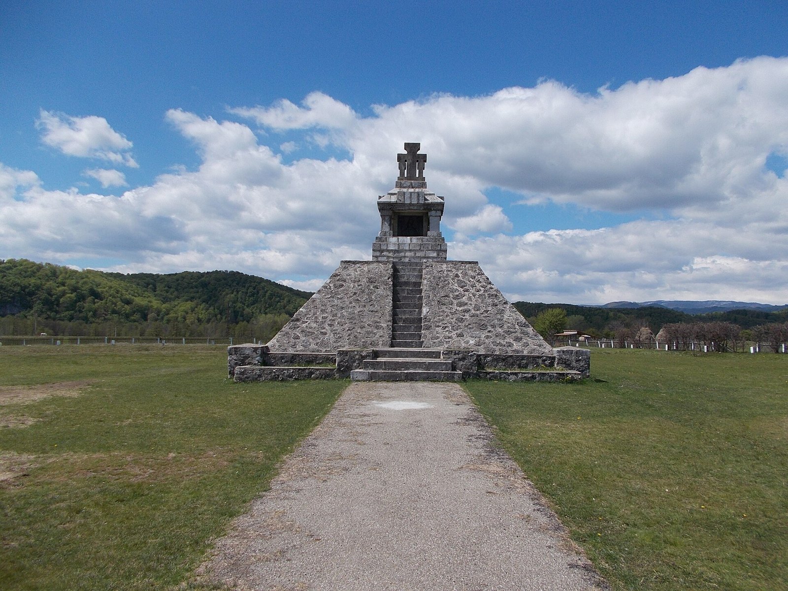 Monumentul Proclamației de la Padeș, Gorj