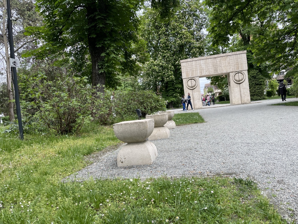 Atracții & Obiective în Târgu Jiu