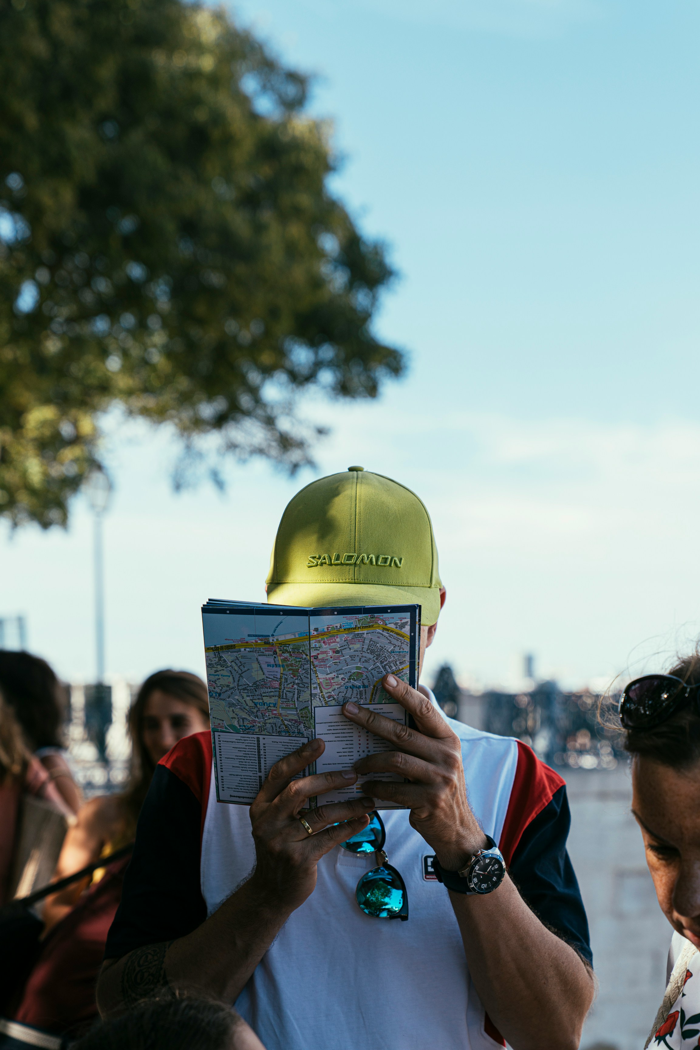 Informații utile pentru turiști: birouri, urgențe și Wi-Fi